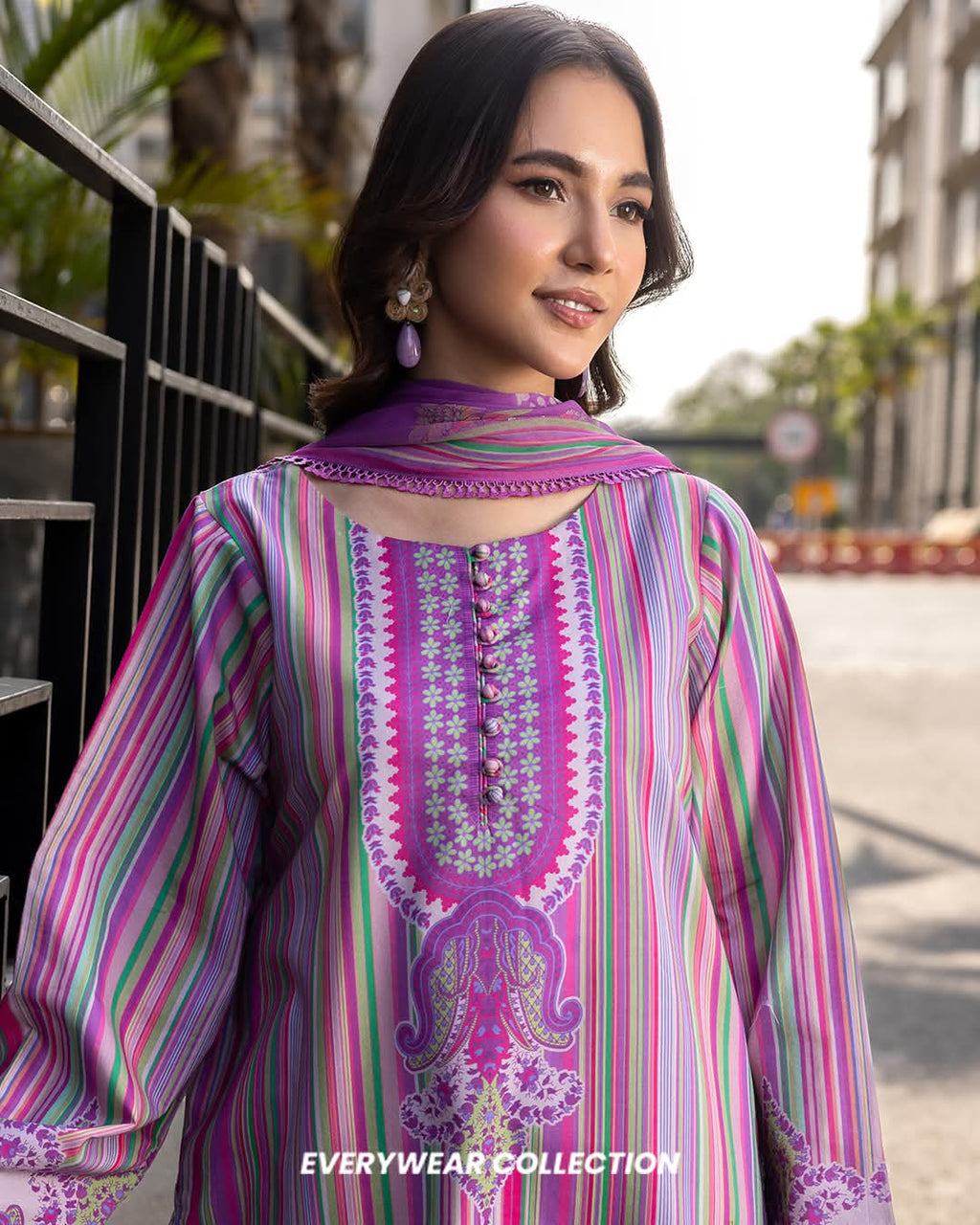 Silk Finish Lawn