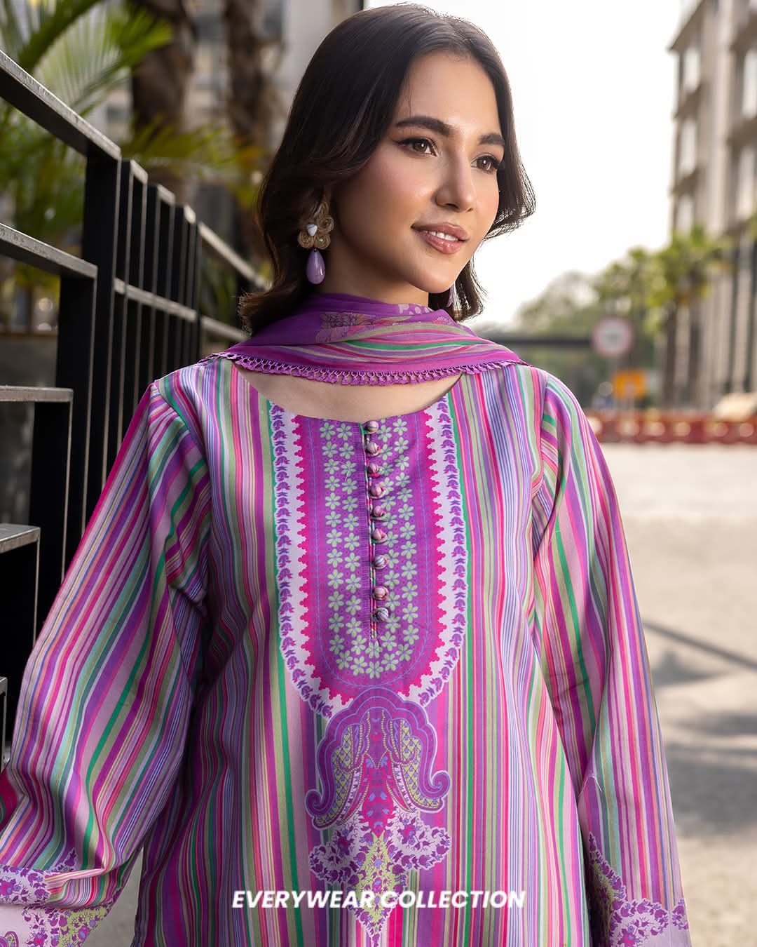 Silk Finish Lawn