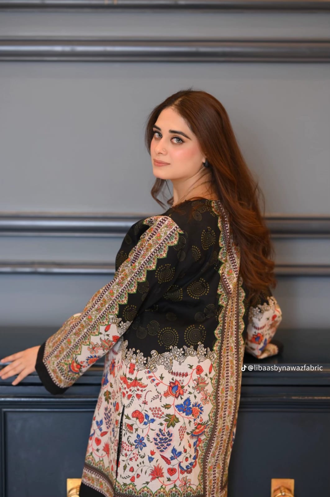 Silk Finish Lawn