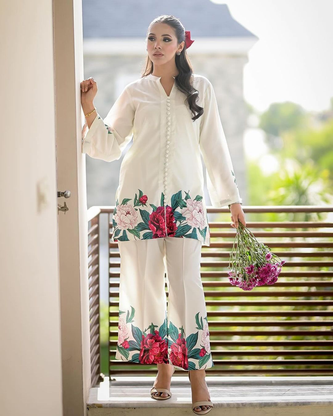 Silk Finish Lawn
