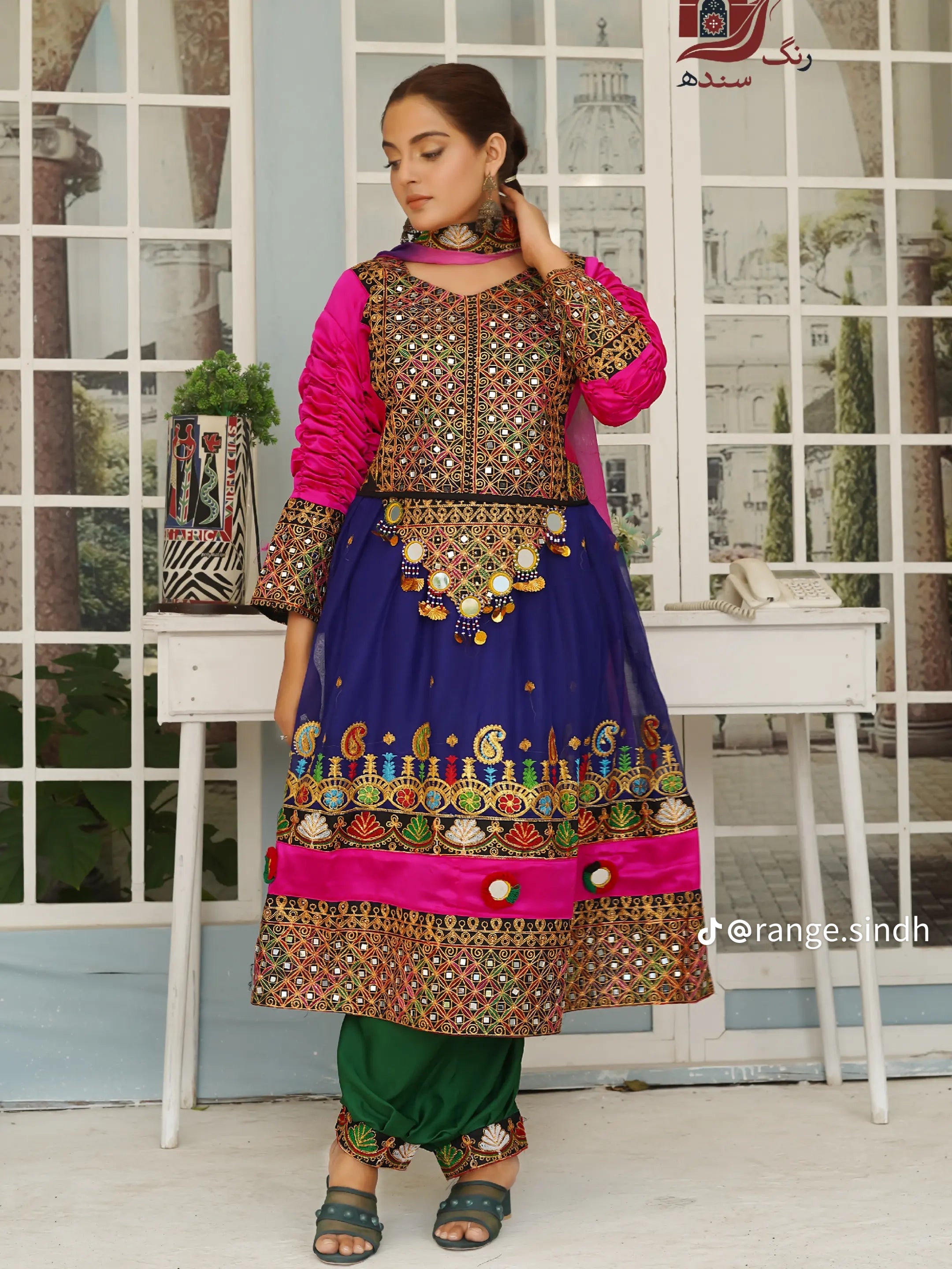 Sindhi pathani dress for girls